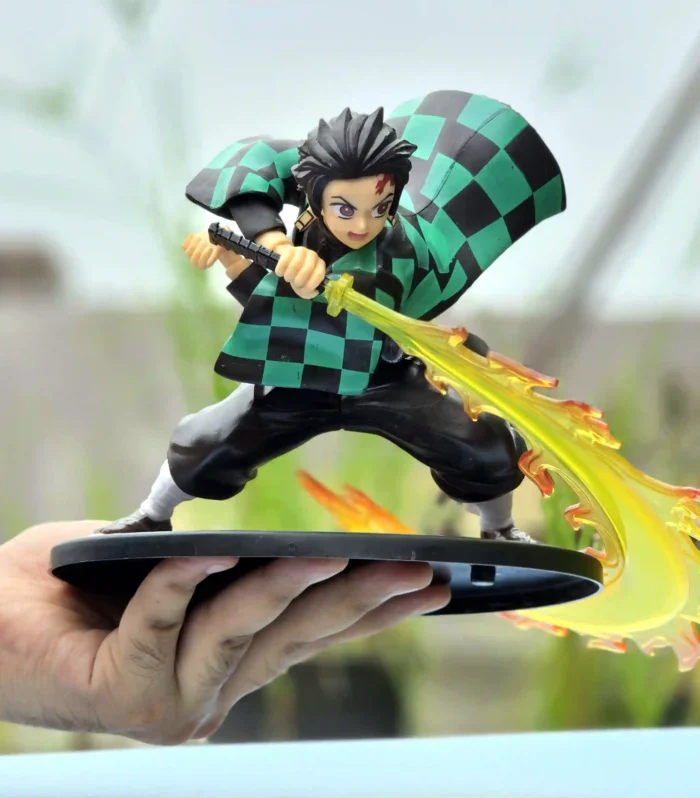 Tanjiro Sun Breathing Action Figure 17cm (Demon Slayer)