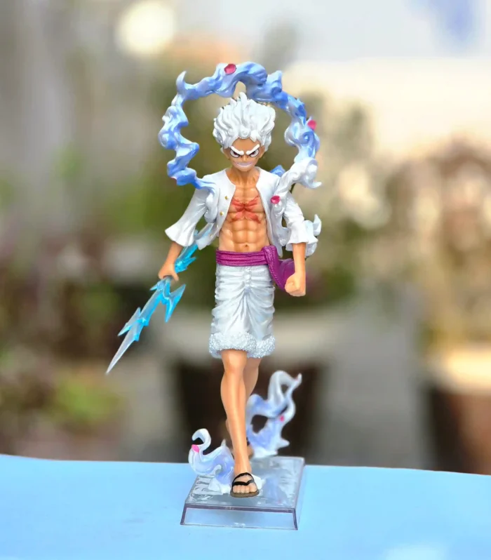 Luffy Gear 5 Walking Action Figure 27cm (One Piece)